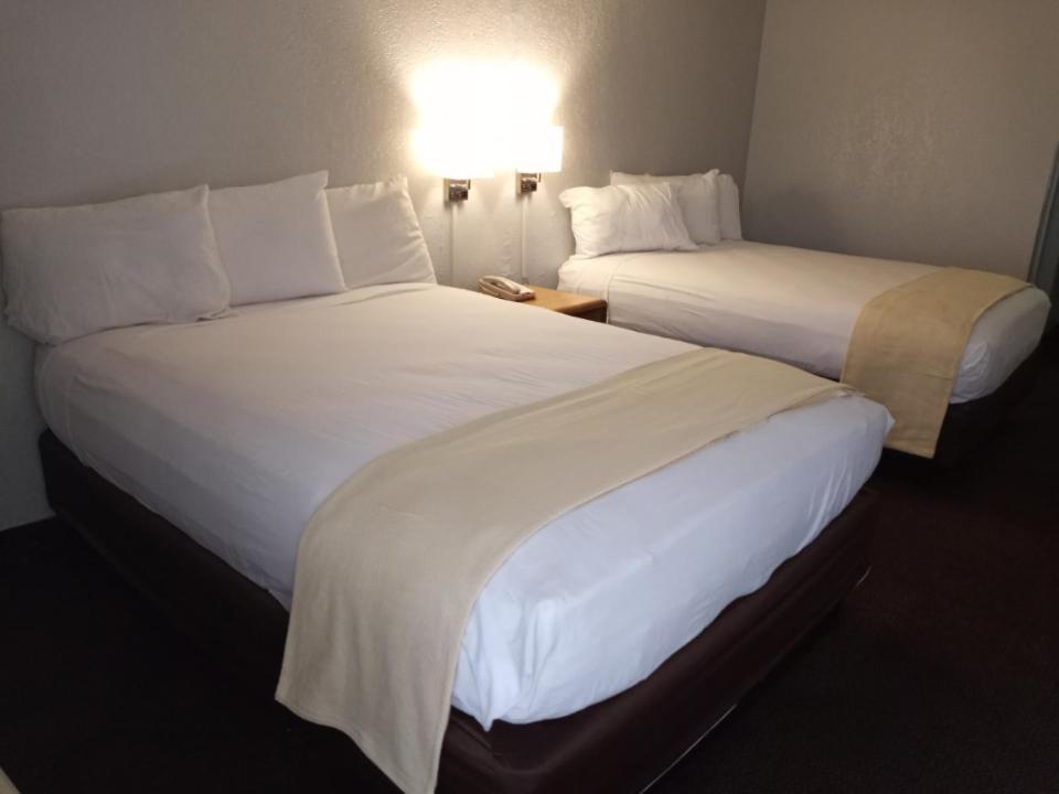 Ez 8 Motel San Jose I المظهر الخارجي الصورة