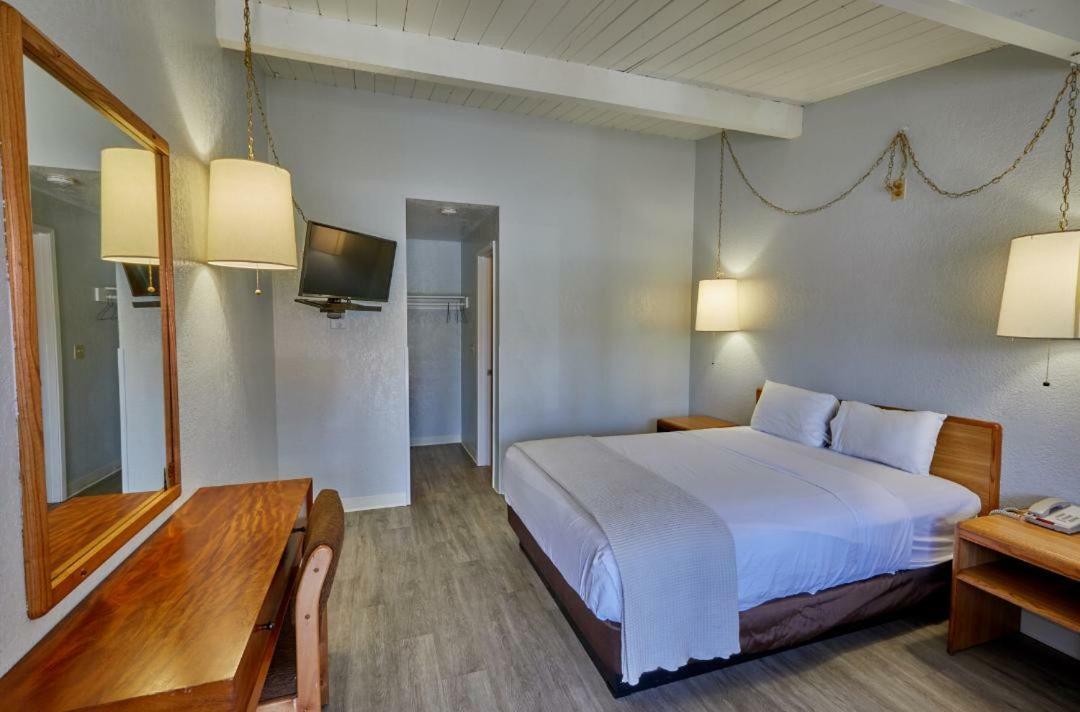 Ez 8 Motel San Jose I المظهر الخارجي الصورة